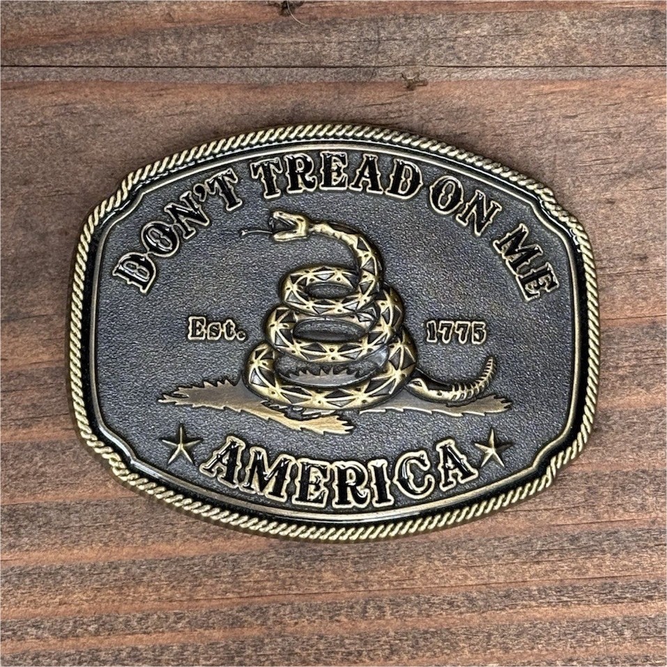 Montana Silversmiths Don&rsquo;t Tread On Me Snake Belt Buckle Black/Gold 1.5&Prime;