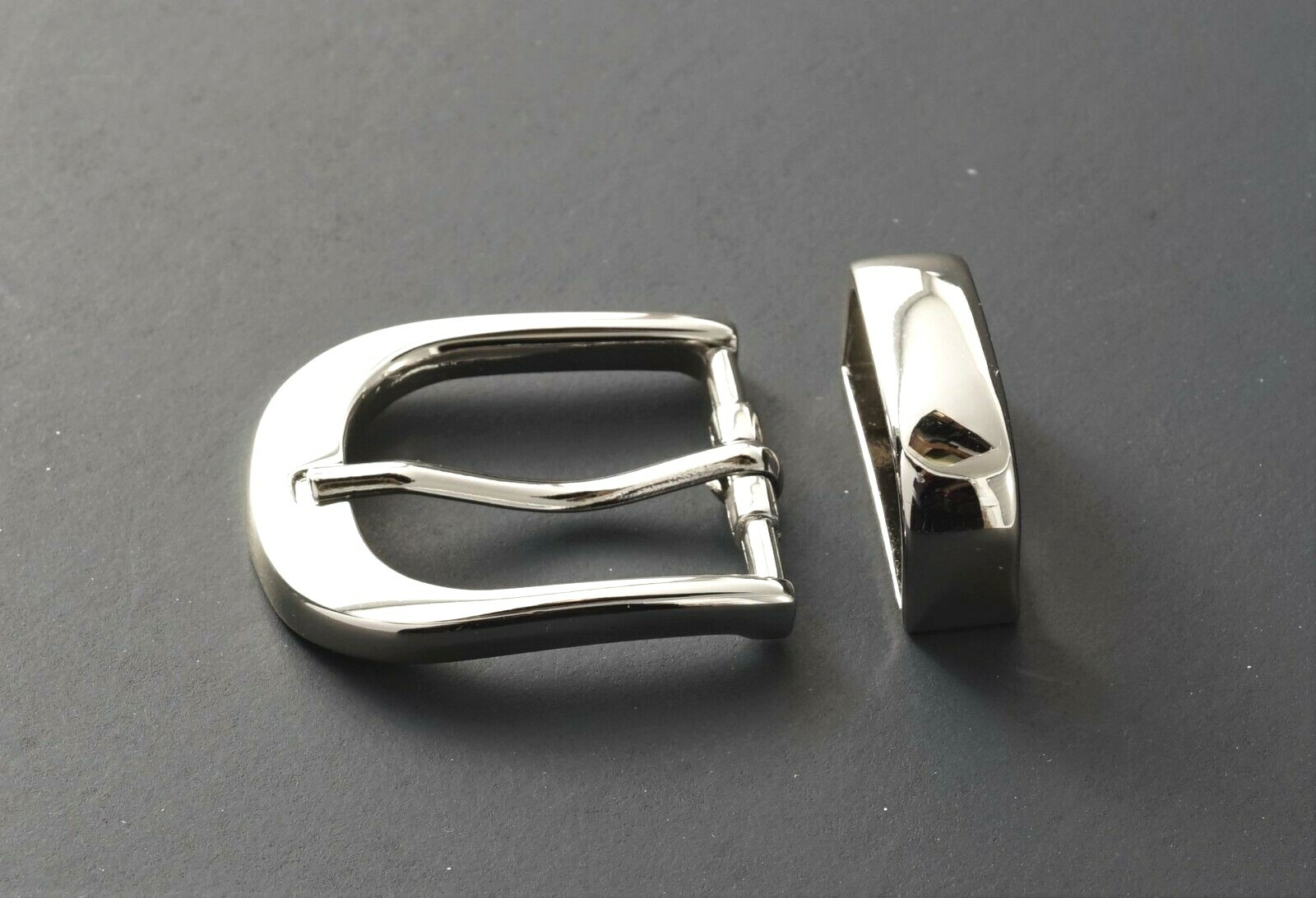 1 inch (25mm) metal pin buckle(216AB) w/metal keeper in silver color USA