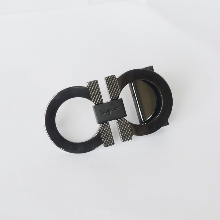 Ferragamo Gancini Gunmetal Textured Belt Buckle Fits 1.38&Prime; W Leather Belts