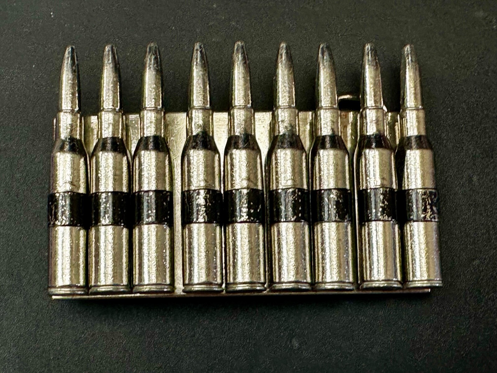 Gun Bullet&rsquo;s Shell Casing Chain Ammo Clip Figural Belt Buckle