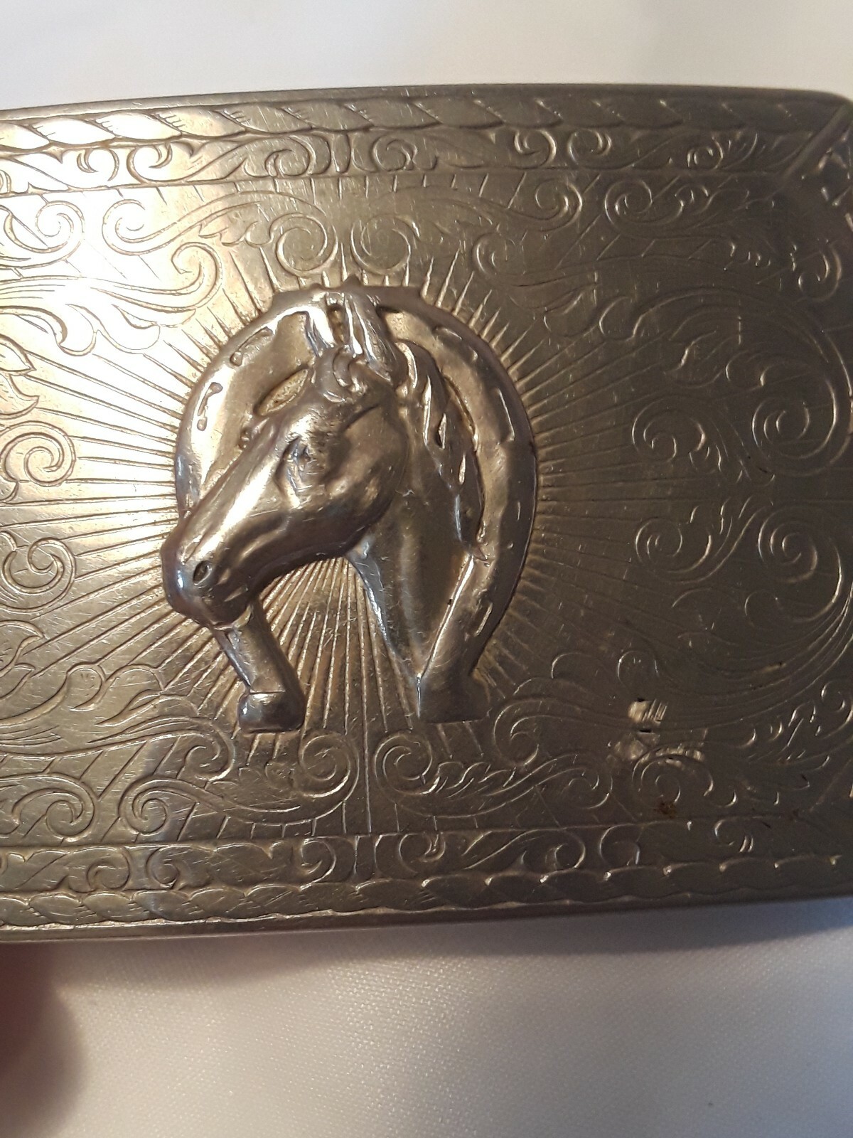 Nickel Plated Horsehead / Horseshoe Belt Buckle