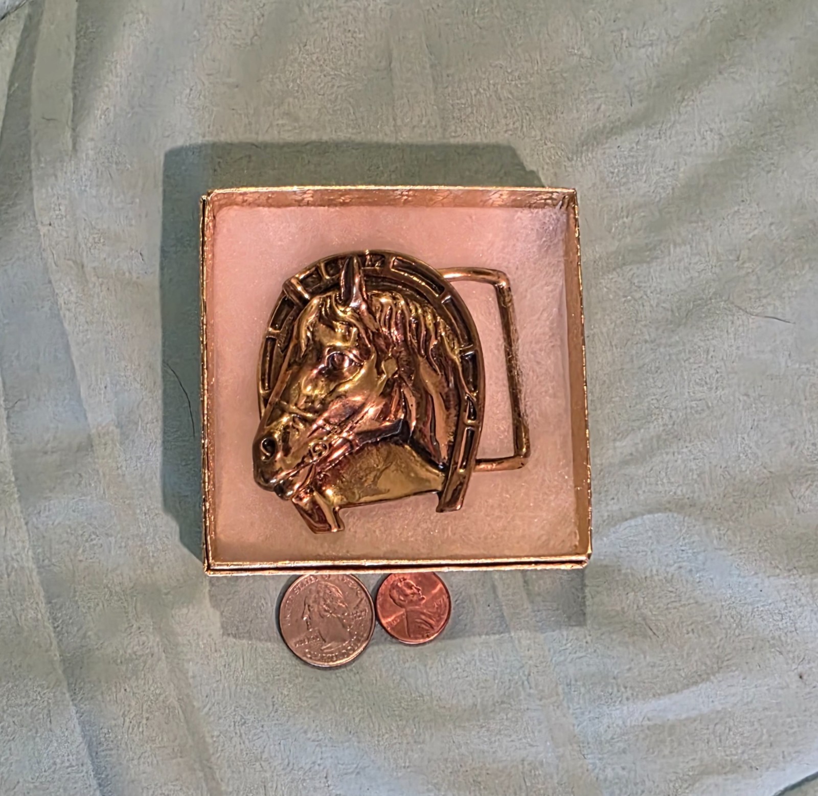 Vintage Metal Belt Buckle, Nice Brass Horse Head, Nice Western Design
