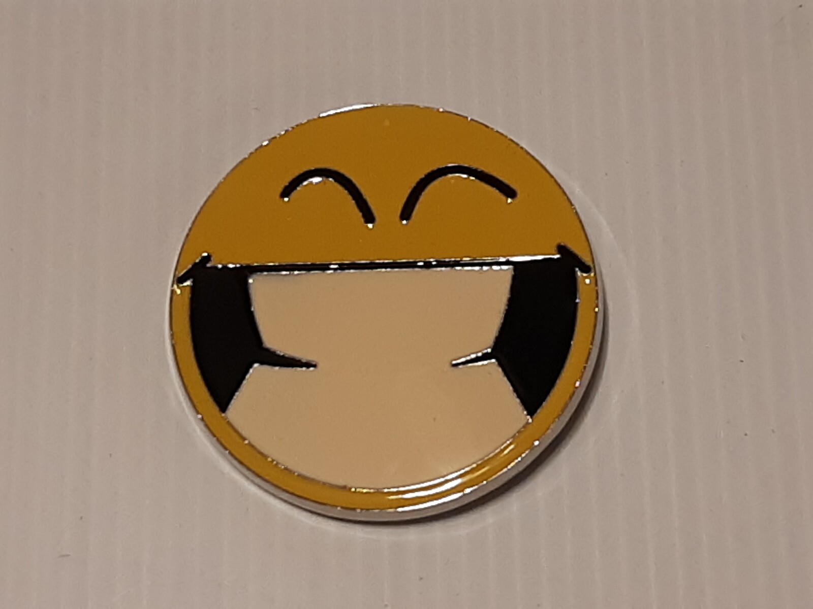HAPPY SMILEY FACE EMOJI Metal Belt Buckle