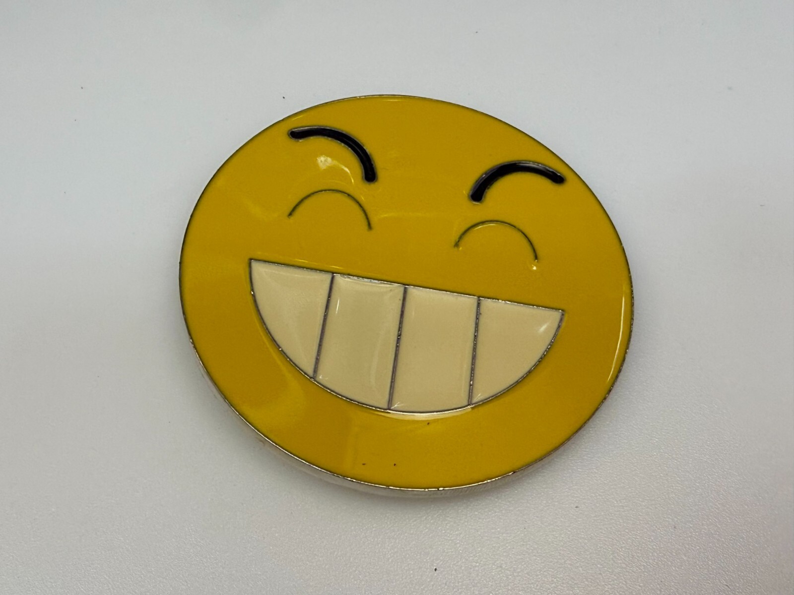 Grinning Smiley Face Yellow Emoji Funny Cool Novelty Round Large Belt Buckle
