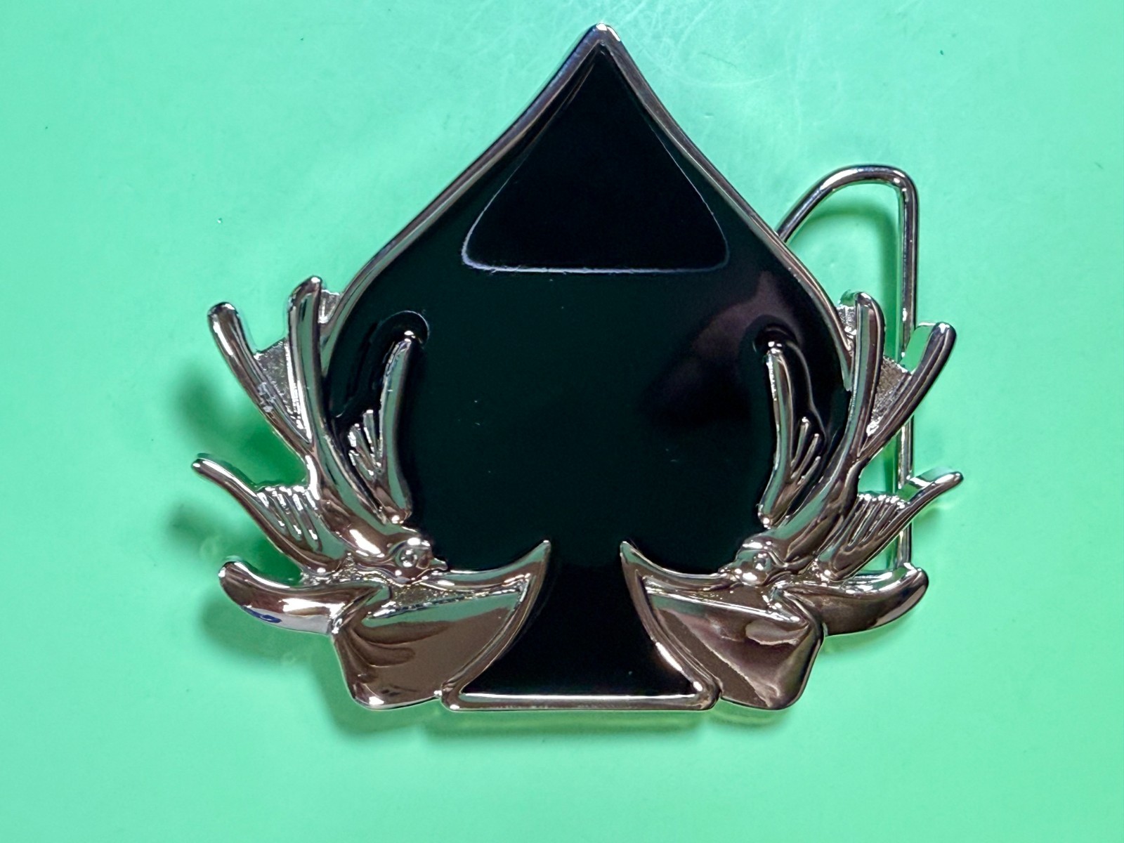 Spade Playing Cards W/ Birds Cutout NOS 2005 Hunters Vegas Baby! Belt Buckle