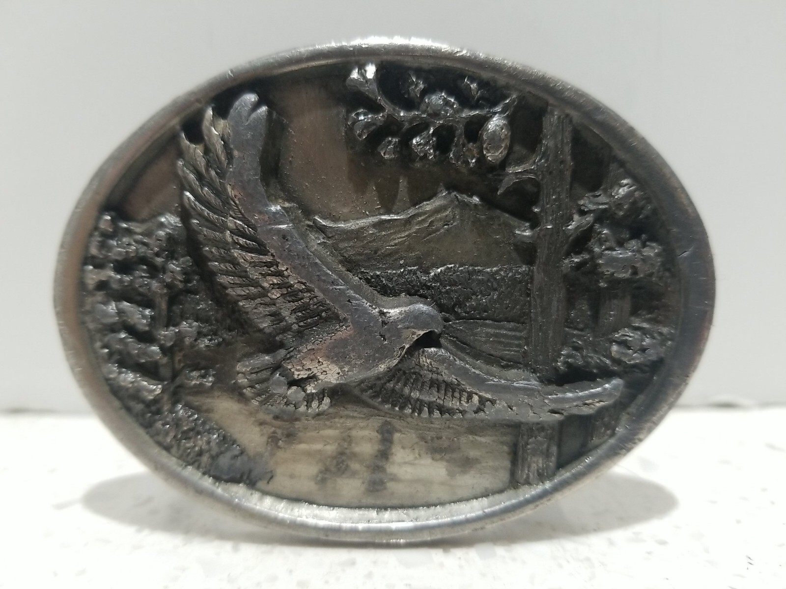 Belt Buckle: EGE 1985 3D Bald Eagle Descending in Flight Made in USA