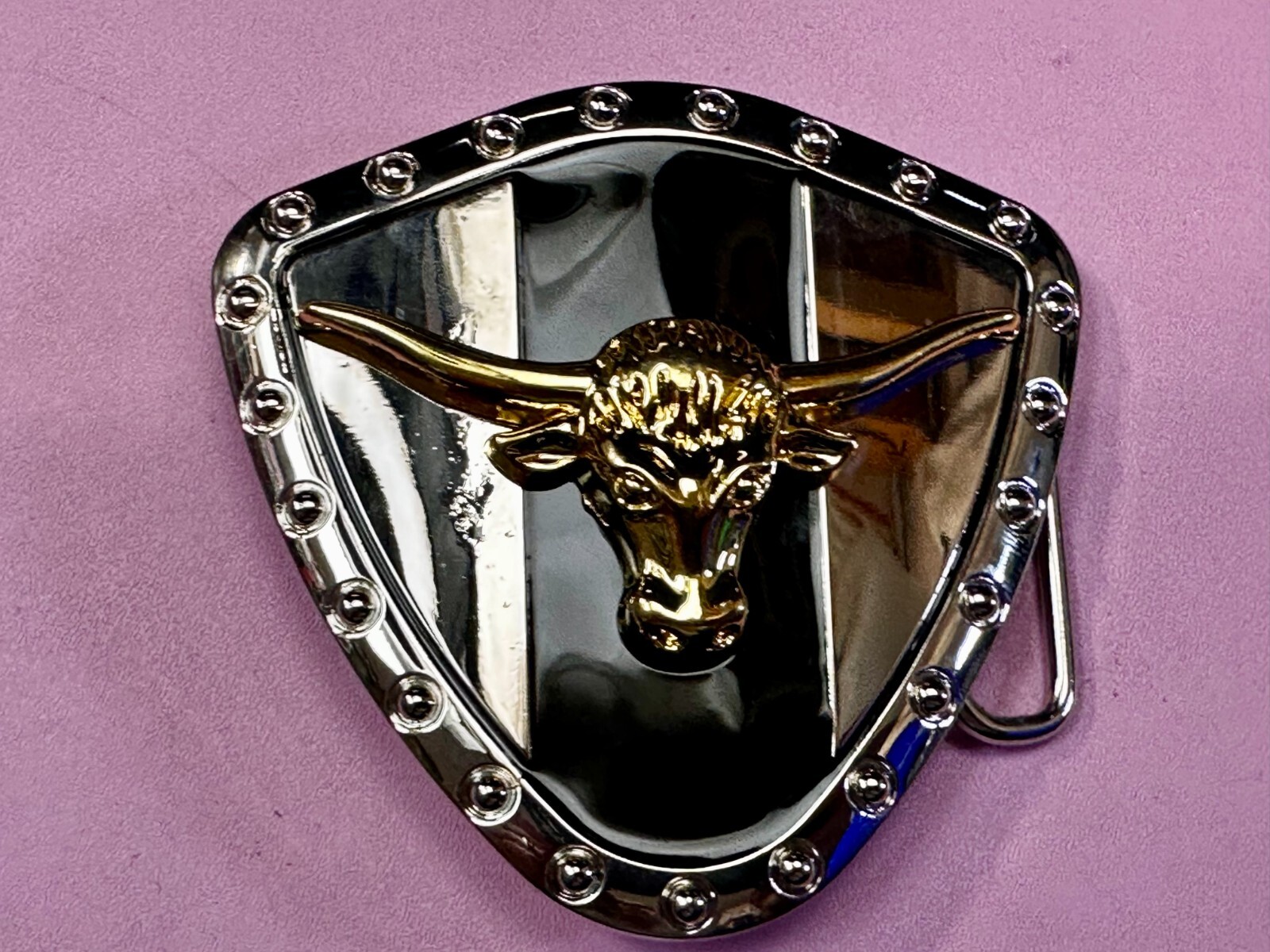Long Horn Bull Steer Cow Black Stripe On Reflective Shield Pattern Belt Buckle