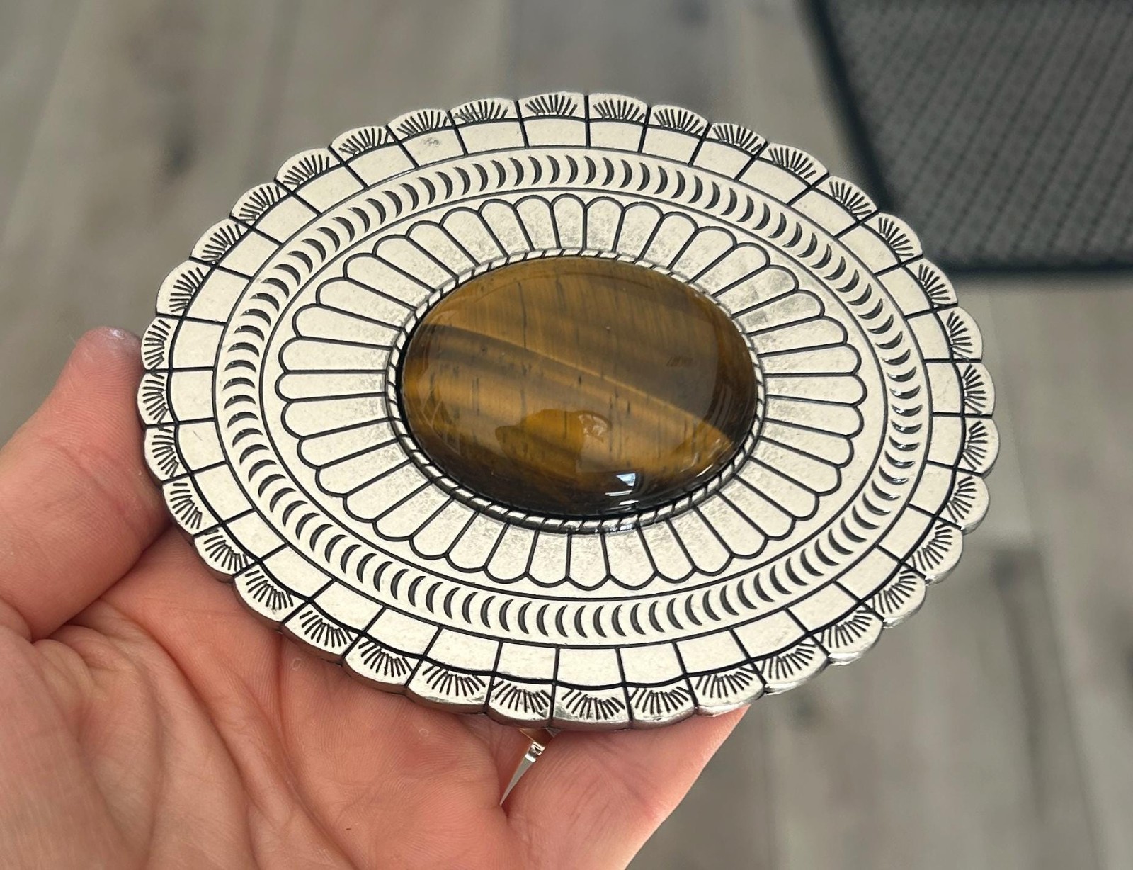 Western Large Tiger Eye Belt Buckle Cowboy Style 1.5 Inch Strap Rodeo Buckle