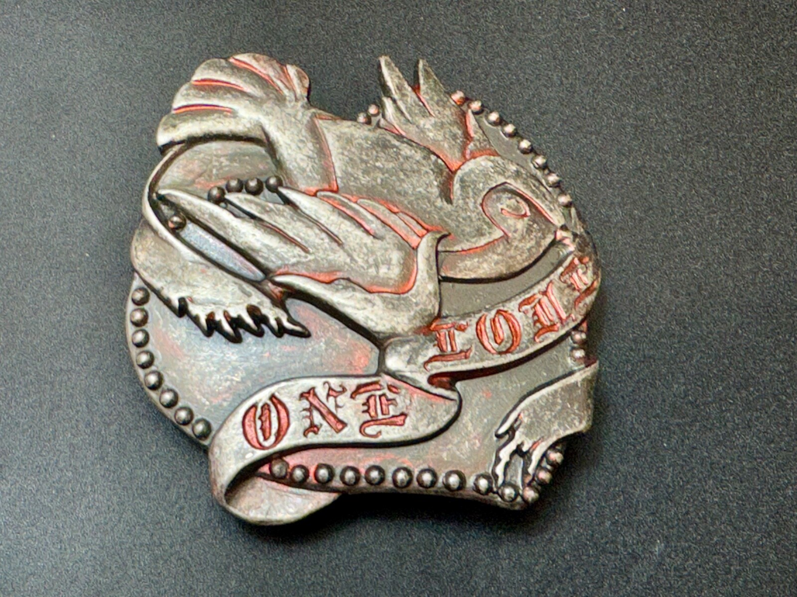 One Love – Cutout Dove Birds Hippie Peace Emblem Belt Buckle By Enmon