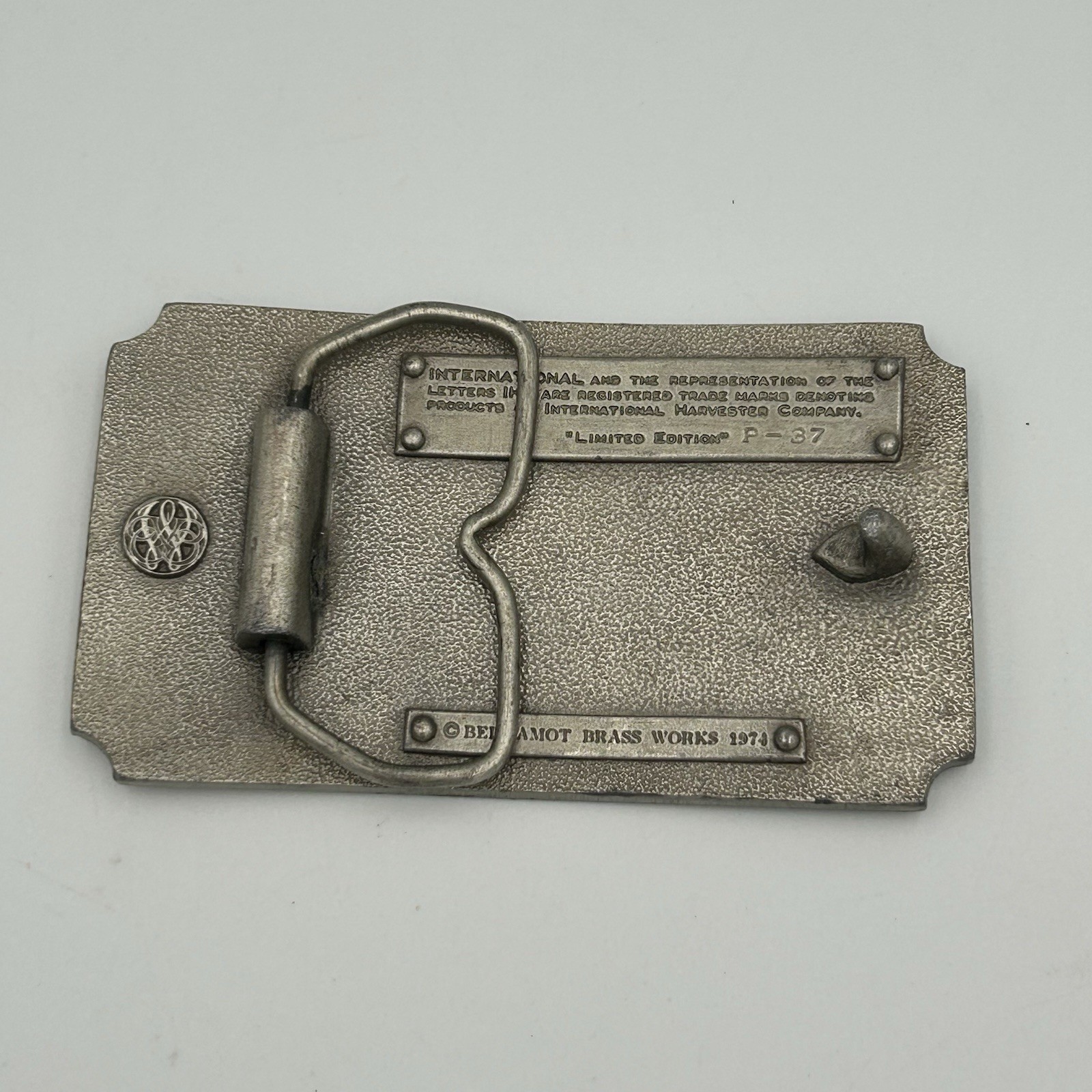 VINTAGE BERGAMOT BRASS WORKS International Auto Wagon 1907-1909 Belt buckle EUC