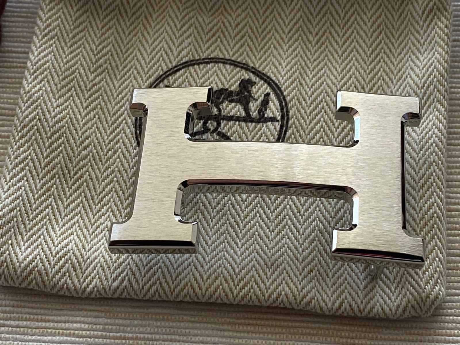 32mm H Belt Buckle Brushed Silver