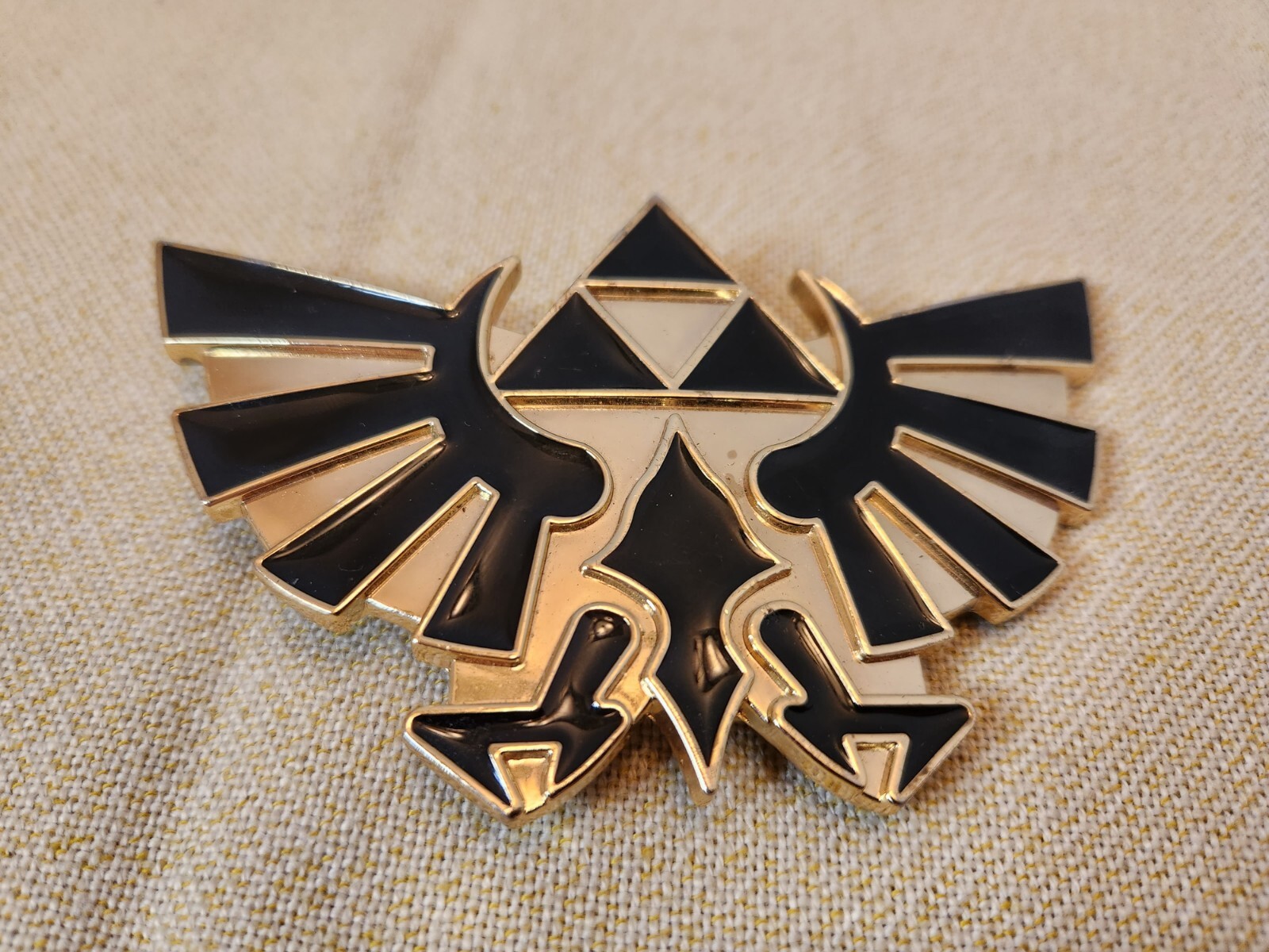 Nintendo 2011 Legend of Zelda Metal Enamel Fashion Belt Buckle 3” X 5”
