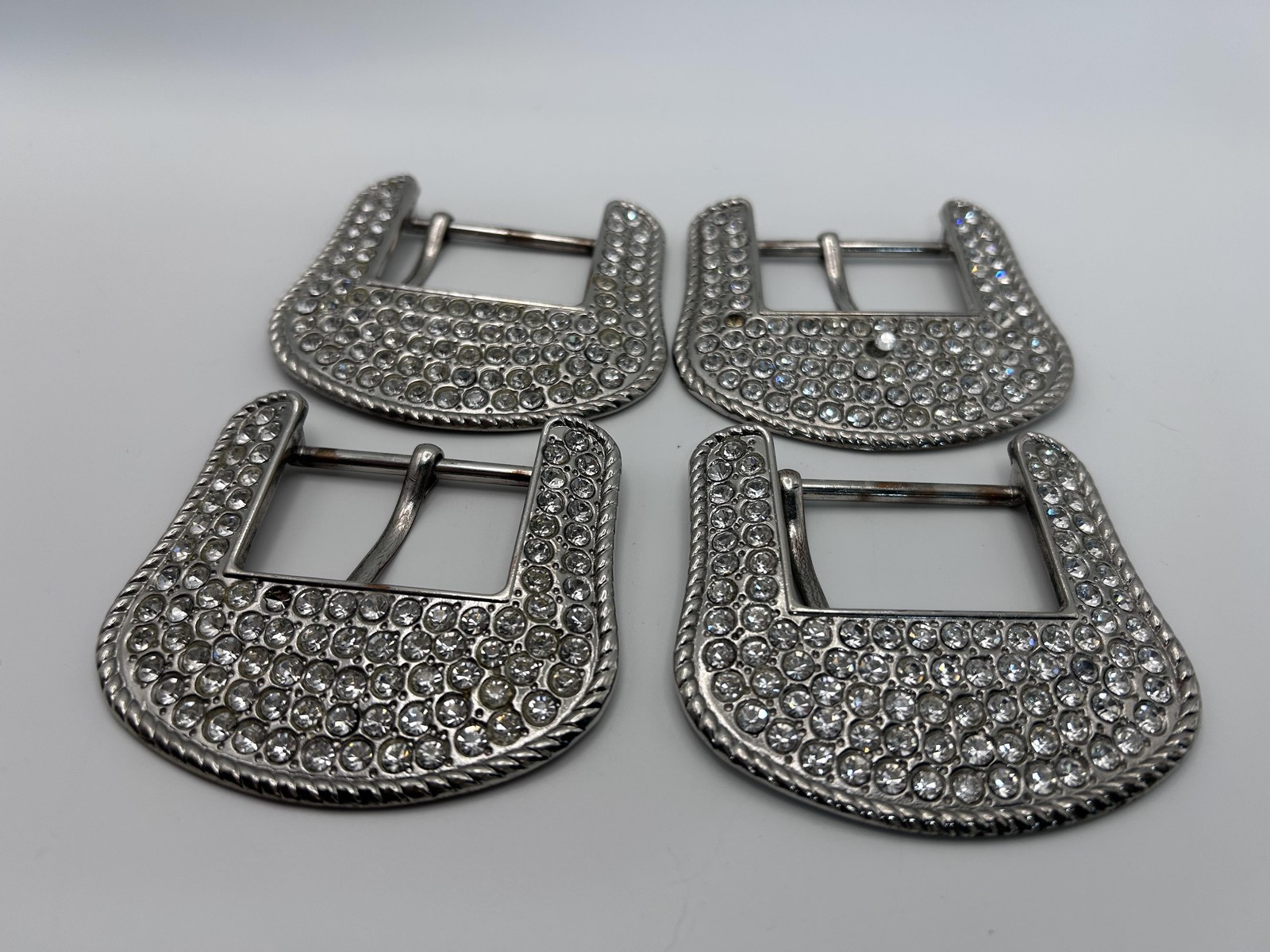 Shiny Rhinestone Western Belt Buckles Silver Metal 1.5 In Lot Of 4