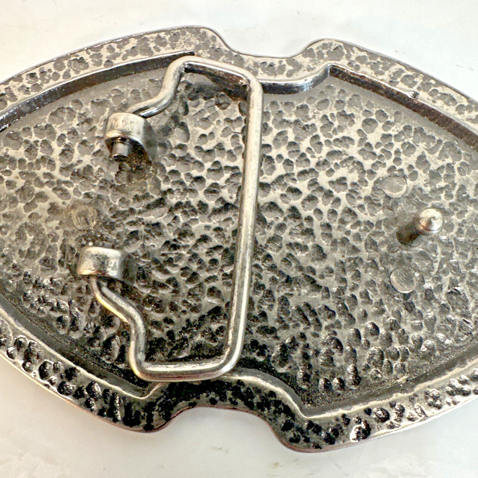 Skull & Crossbones Metal Belt Buckle 4” Studded Edge, Bandanna, And Banner