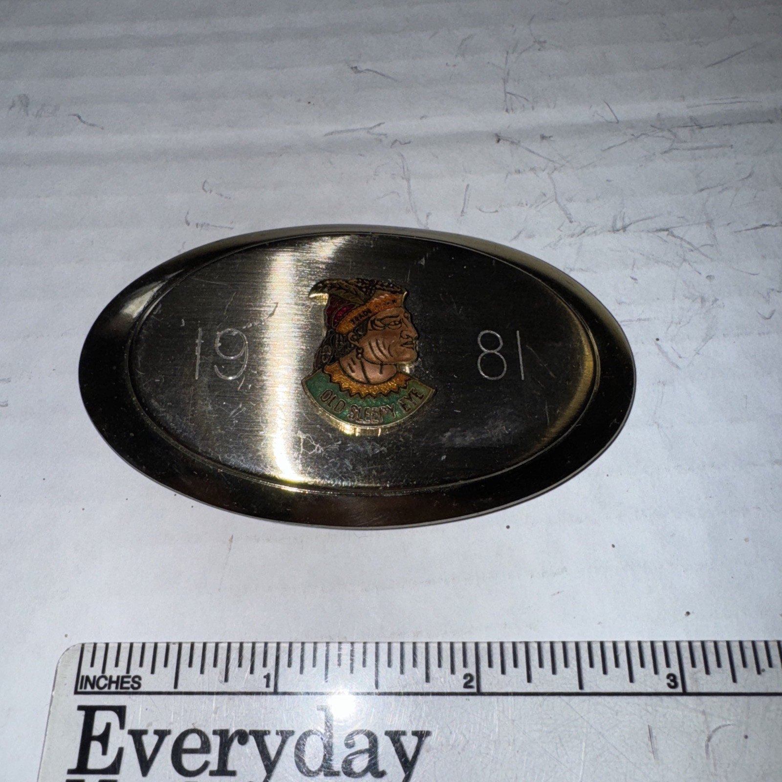 1981 Old Sleepy Eye Stoneware Vintage Rare Old Belt Buckle Fast Free-shipping