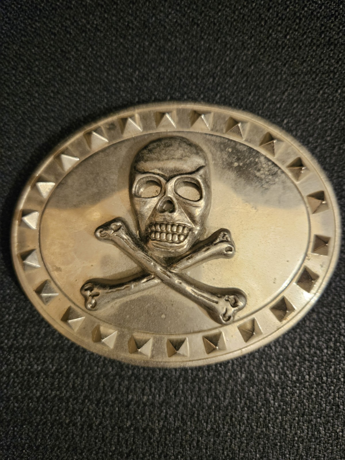 Skull & Cross Bones Studded Border Gothic Biker Belt Buckle 4 1/4&Prime;W x 3 1/4&Prime;H