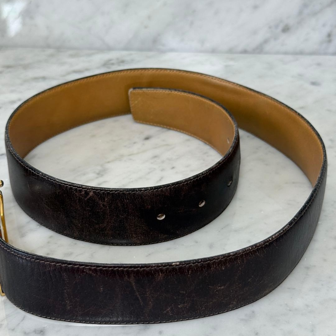 GUCCI buckle belt GG Logo Gold hardware Brown Leather Made in Italy Authentic