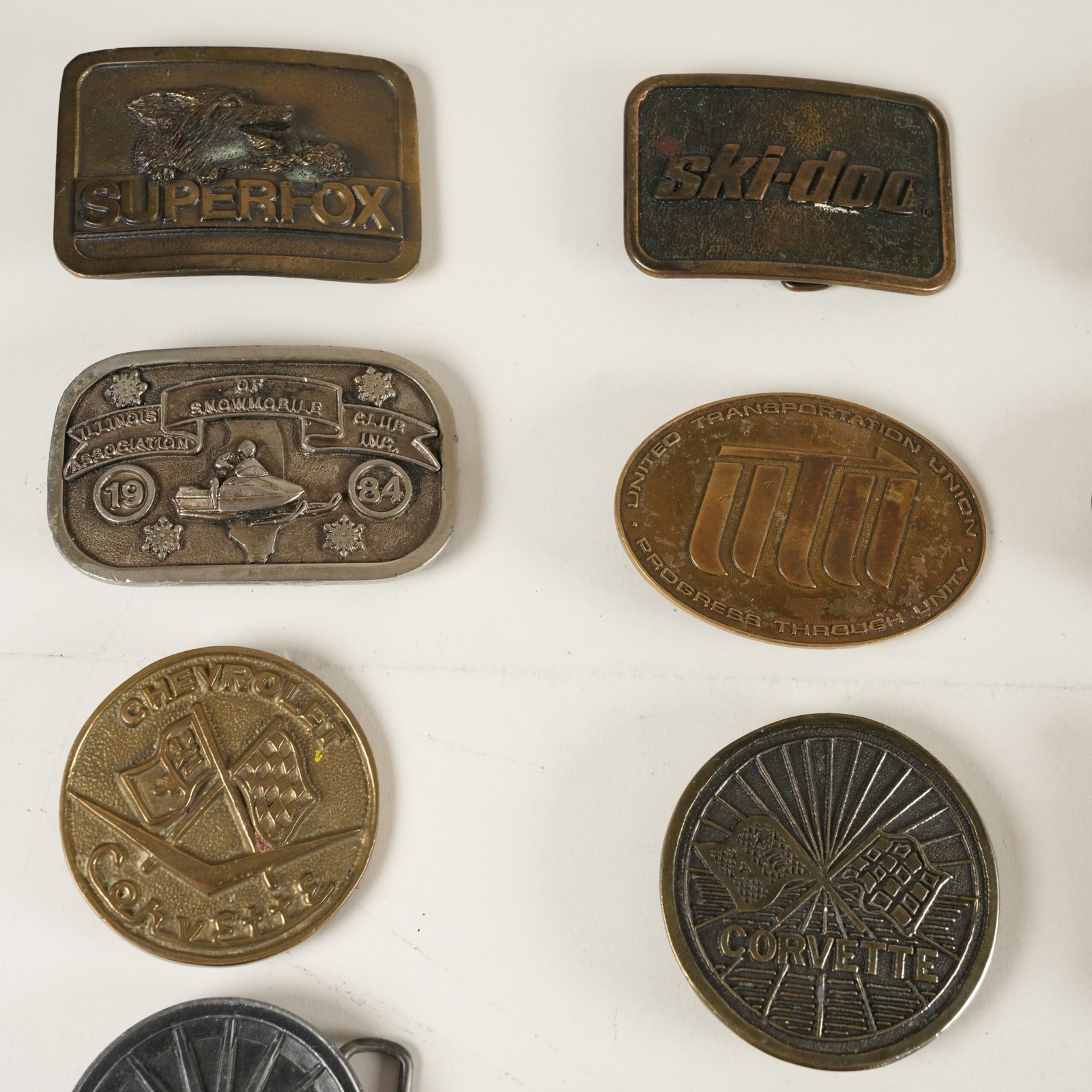 15x Vintage & Modern Belt Buckles Transportation Themed 32312