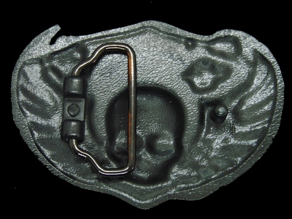 TJ15114 REALLY COOL **WINGED SKELETON SKULL** FASHION SILVERTONE BELT BUCKLE