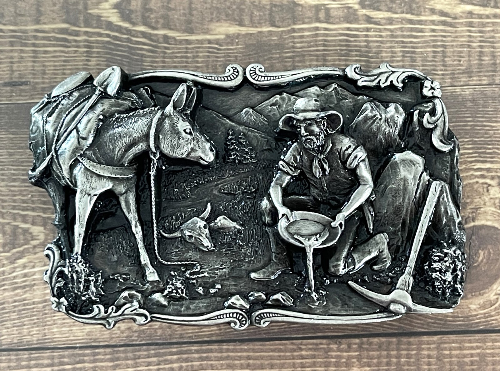 1981 Vintage Gold Rush Siskiyou Belt Buckle