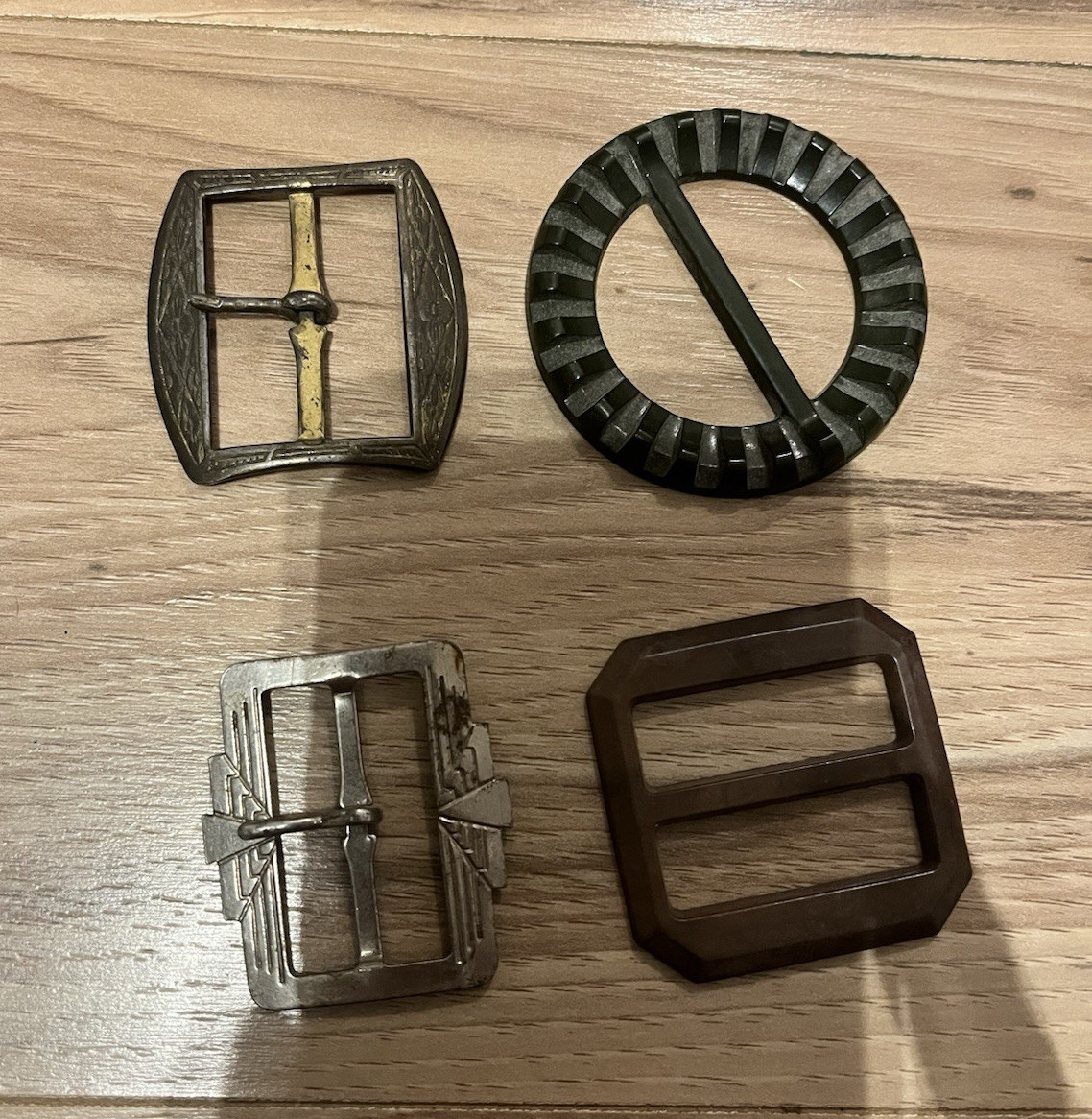 Lot of 4 Metal Interchangeable Belt Buckles 1.5in Men Brown Silver Black Gold