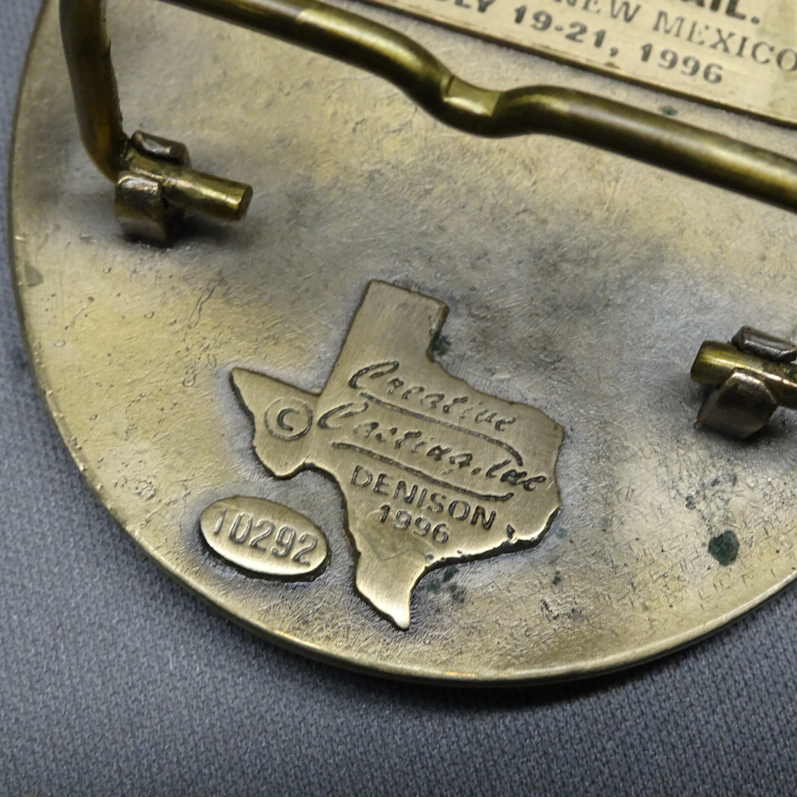 1996 Creative Casting Denison 175TH ANNIVERSARY SANTA FE TRAIL BELT BUCKLE BRASS
