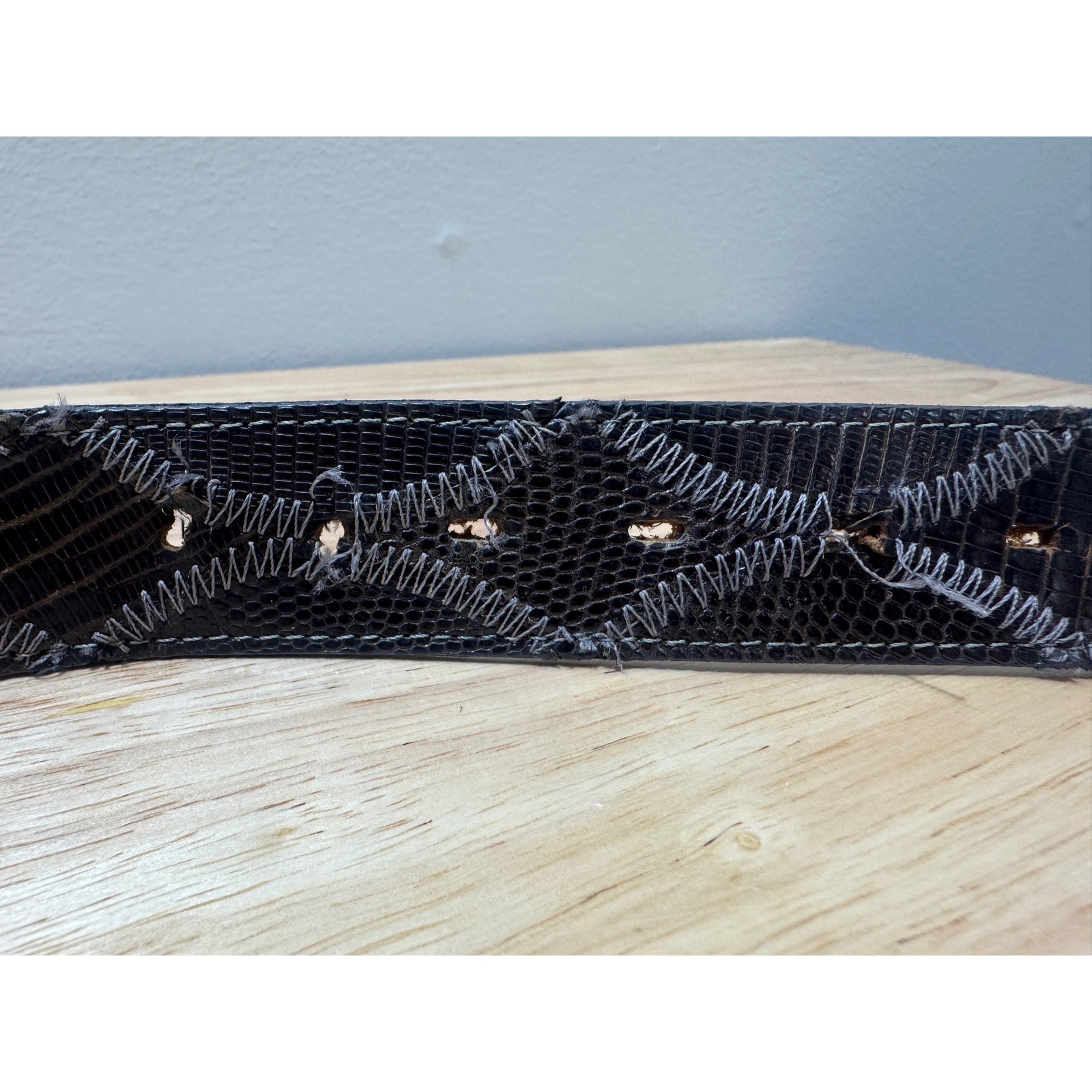 Justin Genuine Lizard Made in USA Belt Size 36 No Buckle