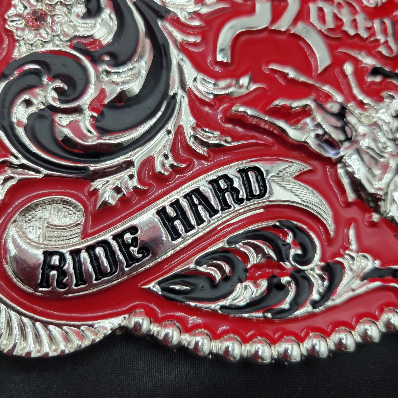 Western belt buckle 3.5×4 inches red and silver