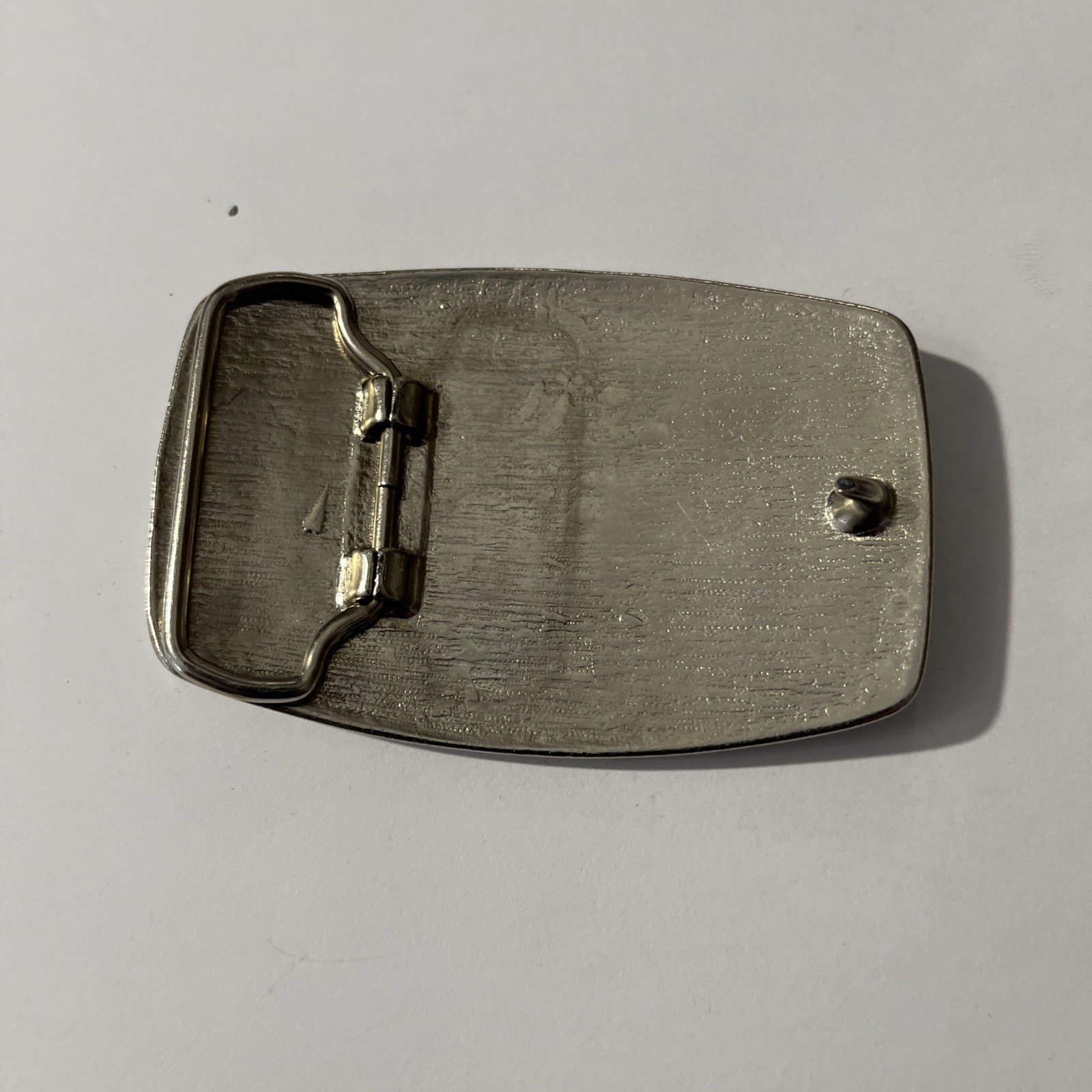 VTG 1982 Knoxville Tennessee worlds fair red and silver belt buckle!