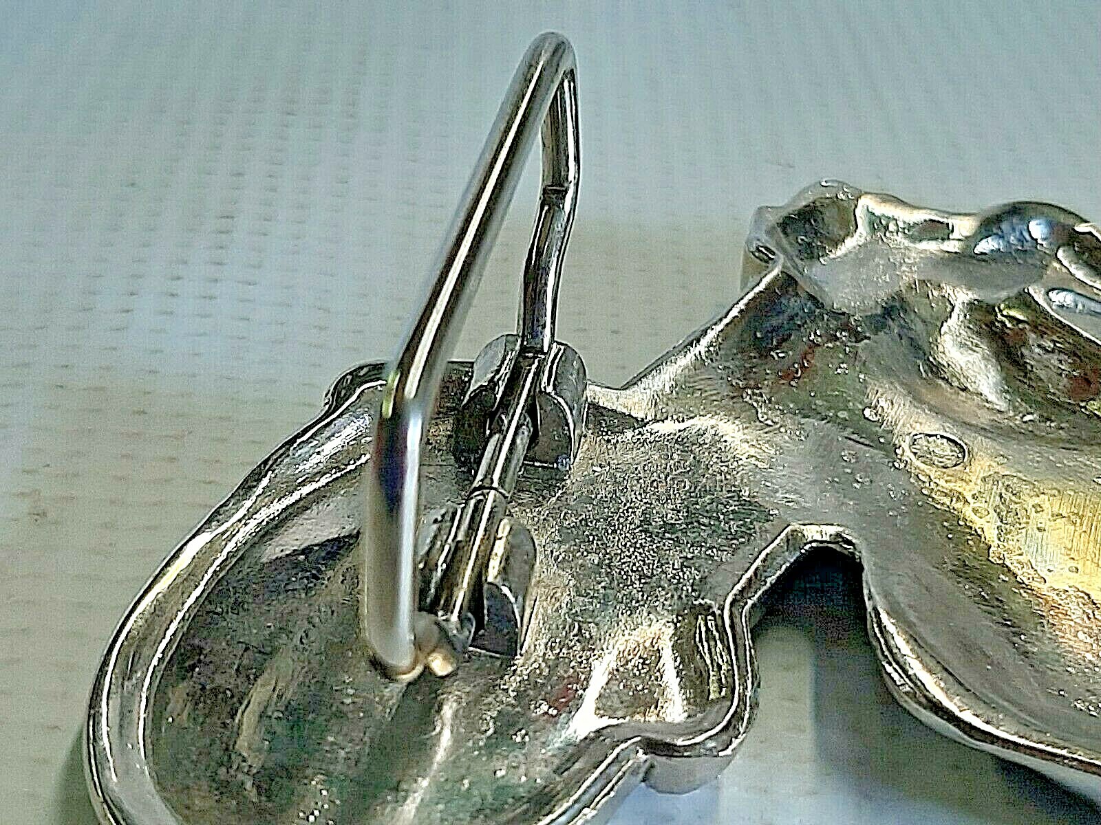 Silver Metal Motorcycle Fashion Bell Buckle NEW w/ Black Lacquer Fits 1½ » Belt