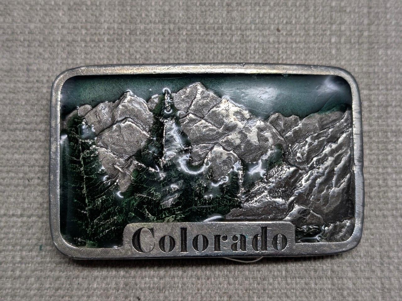 1970s vintage COLORADO belt buckle MOUNTAINS enamel WESTERN nature cowboy