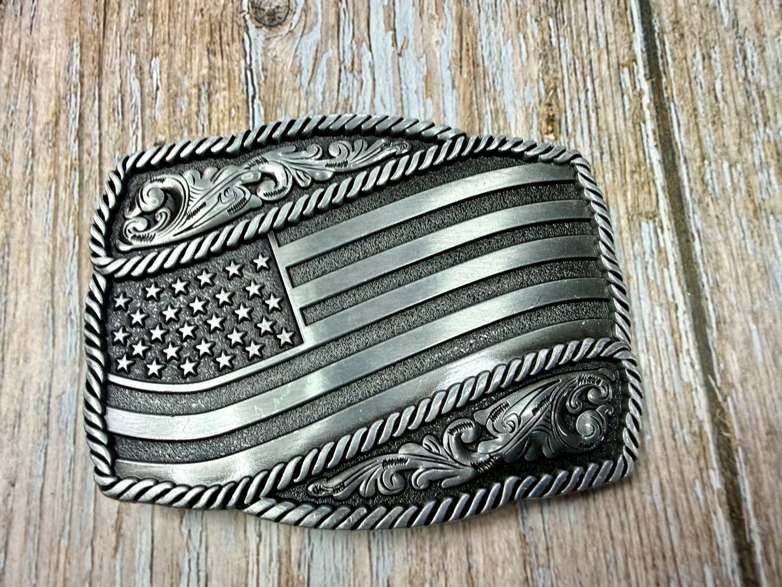 Waving American Flag Patriotic Silver Color Rope Border Western NOS Belt Buckle