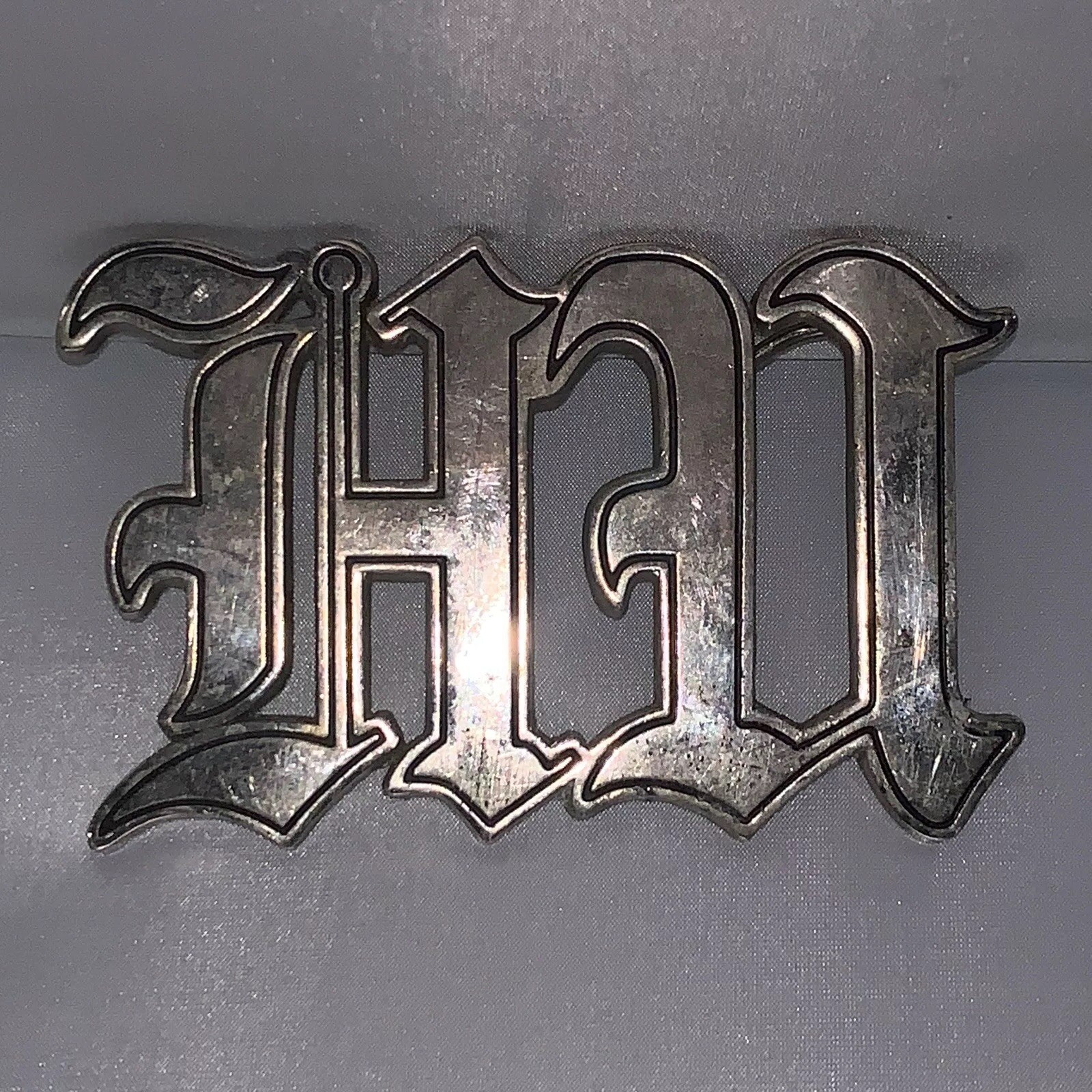 HUx Soldier Band Music Belt Buckle EUC