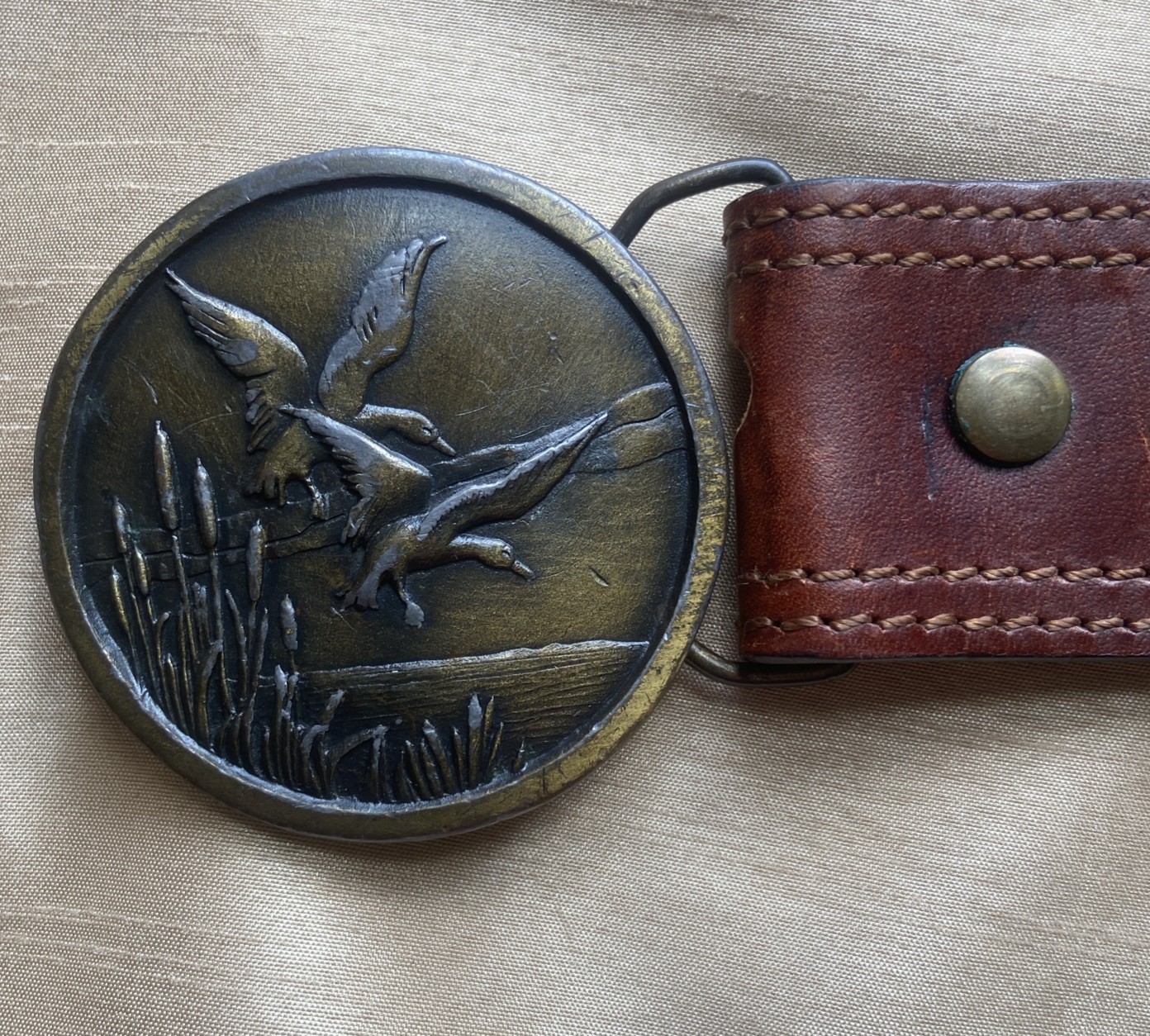 Ducks Belt Buckle Lake Cattails Hunting Vintage 1976 Indiana Metal Craft/Belt