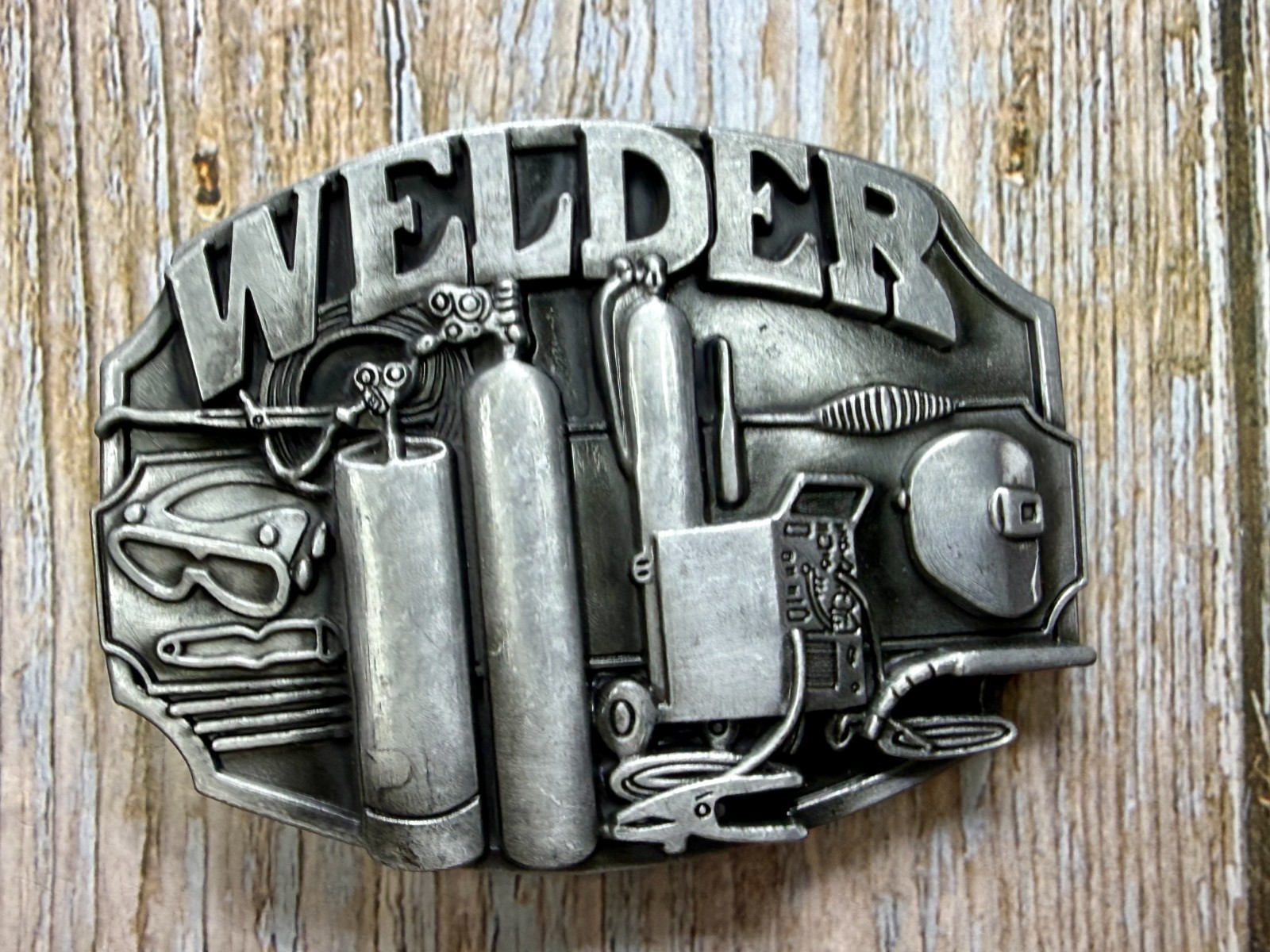 Welder Welding Soldering Tradesman Profession Silver Color NOS Belt Buckle