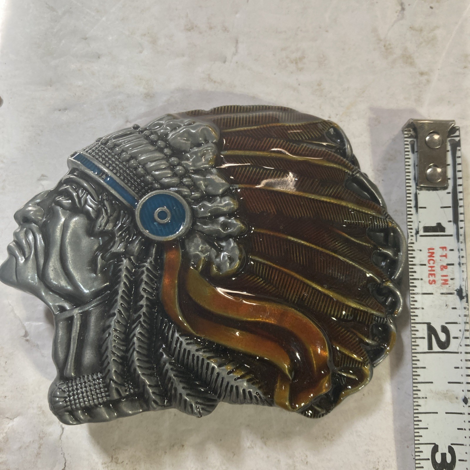 INDIAN CHIEF BUST HEAD Belt Buckle COLOR Eagle Feathers