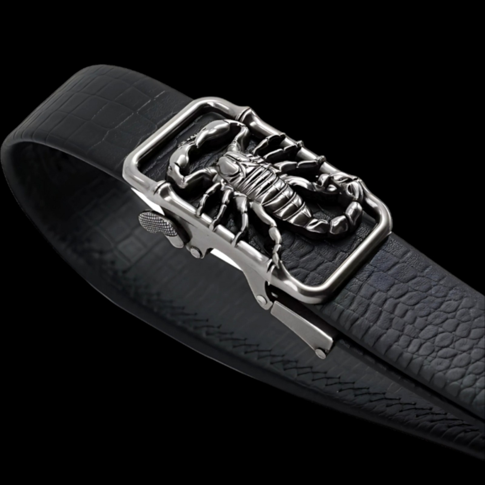 Men&rsquo;s Scorpion 3D Automatic Buckle and Faux Leather Belt
