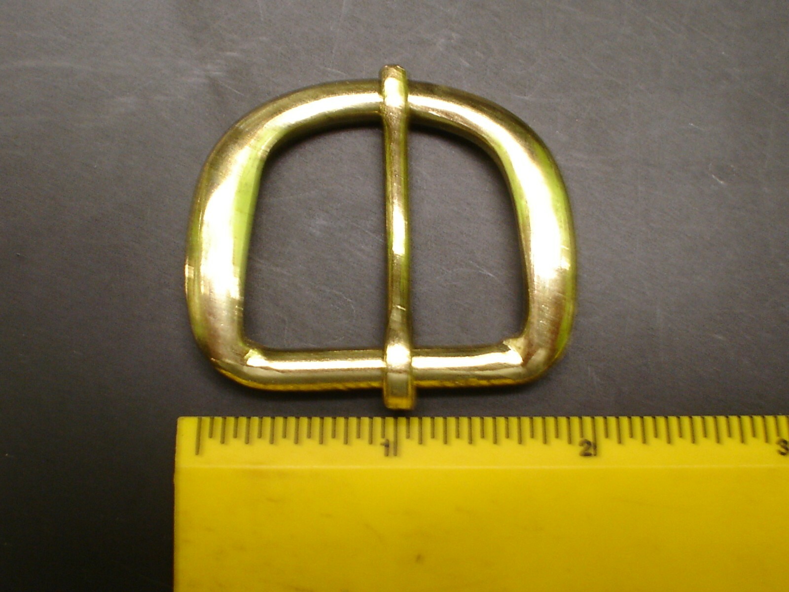 50 HEEL BAR BELT BUCKLE FITS 1-1/4&Prime; -1 3/8&Prime; BRASS OR NICKEL FINISH