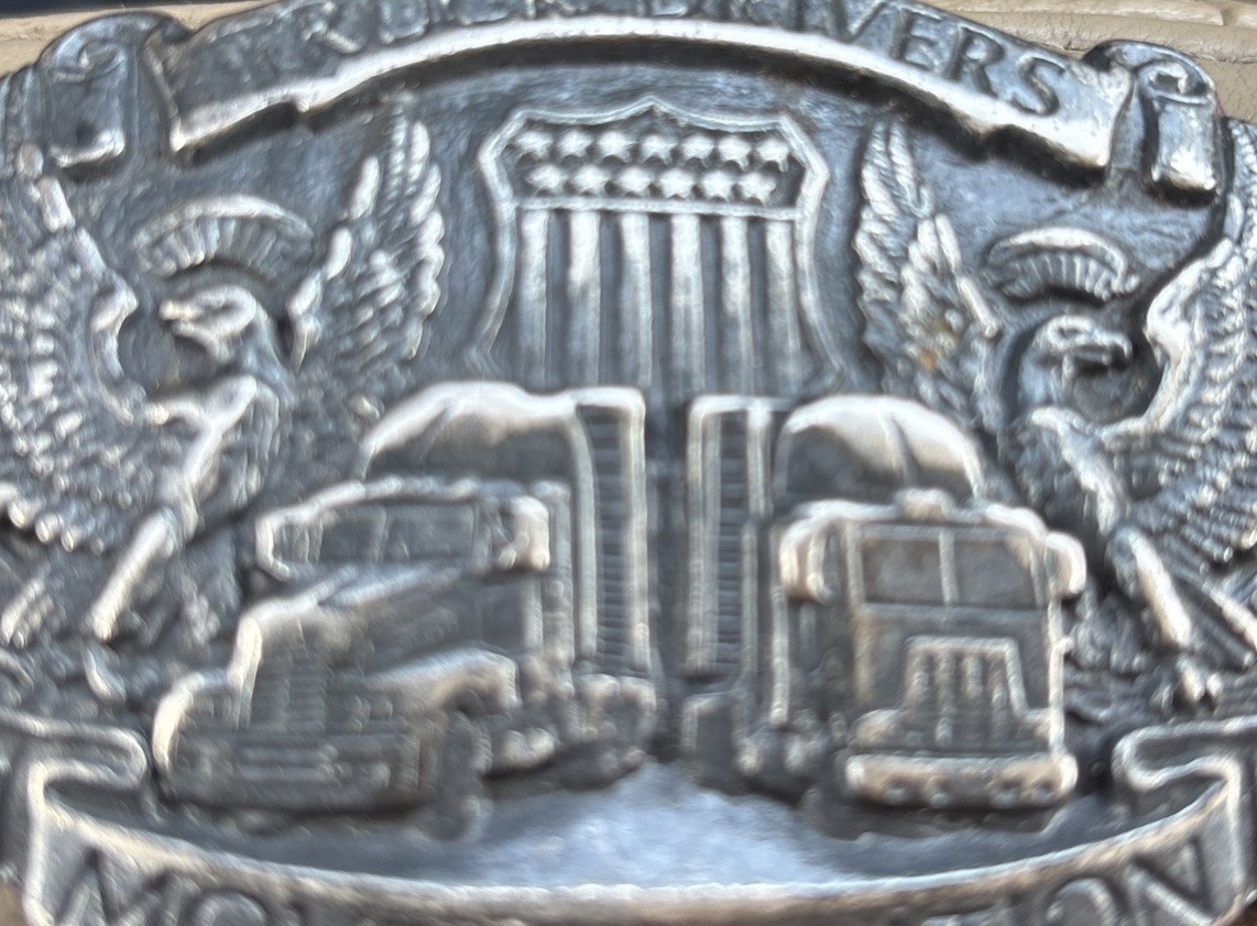 Vintage Truck Drivers Move The Nation Belt Buckle