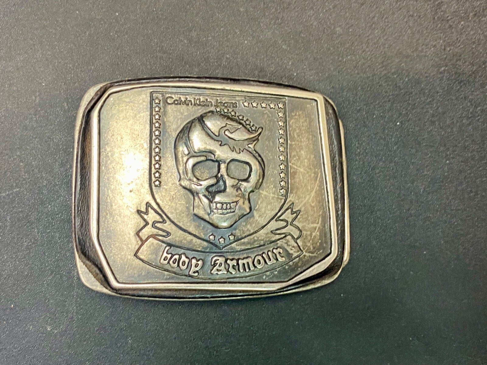 Skull – Body Armor Ribbon – unique Vintage Metal Belt Buckle