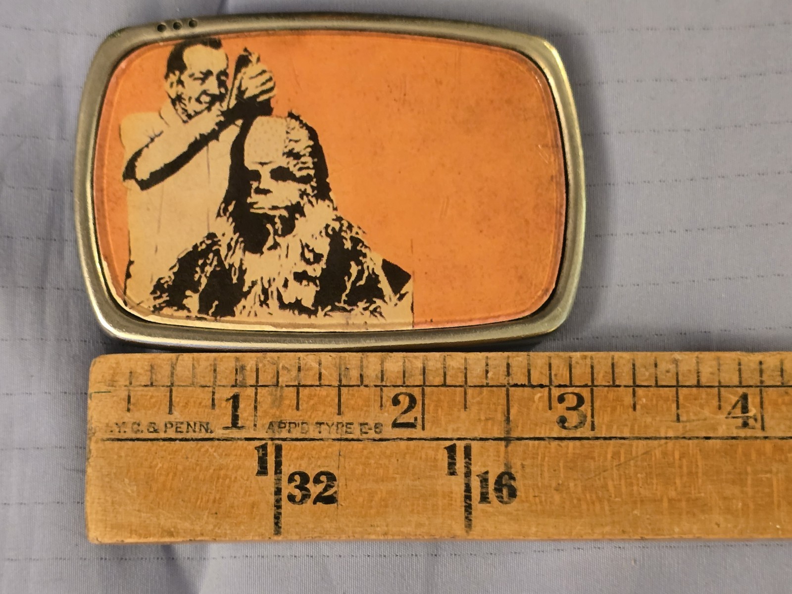 Vintage Star Wars Belt Buckle – Chewbacca Getting a Haircut – Rare Pop…