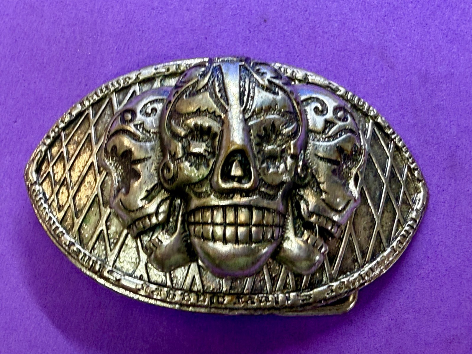 Three Sugar Skull Head Mexican Día de los Muertos Day of the Dead Belt Buckle