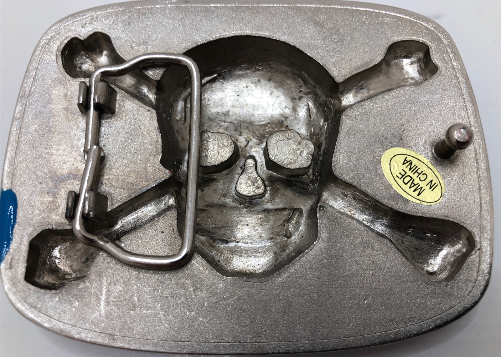 Jolly Roger Pirate Flag Belt Buckle Crossbones Skulls