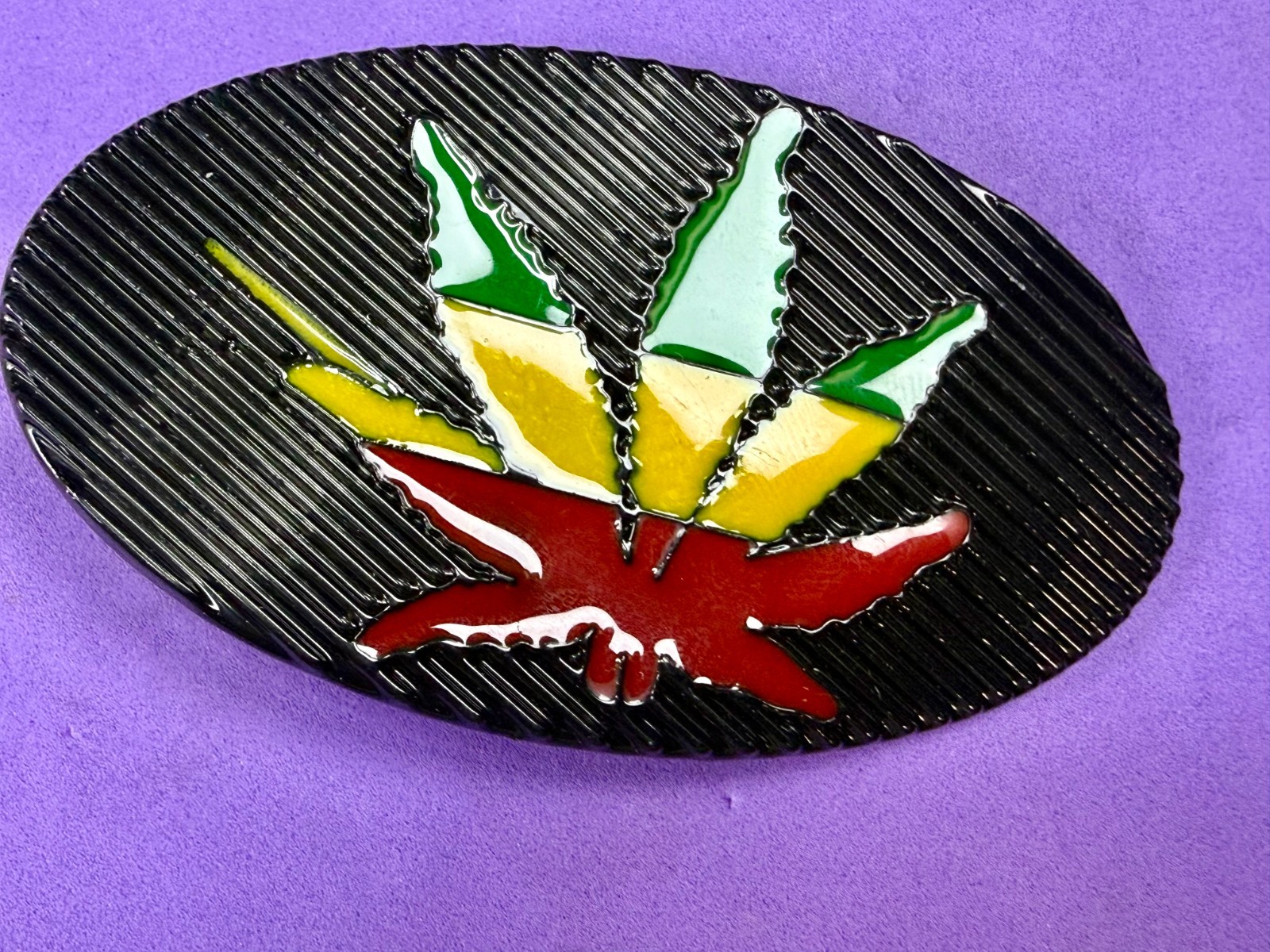 Marijuana Cannabis Pot Leaf Weed Enameled Rasta Belt Buckle New in open Box