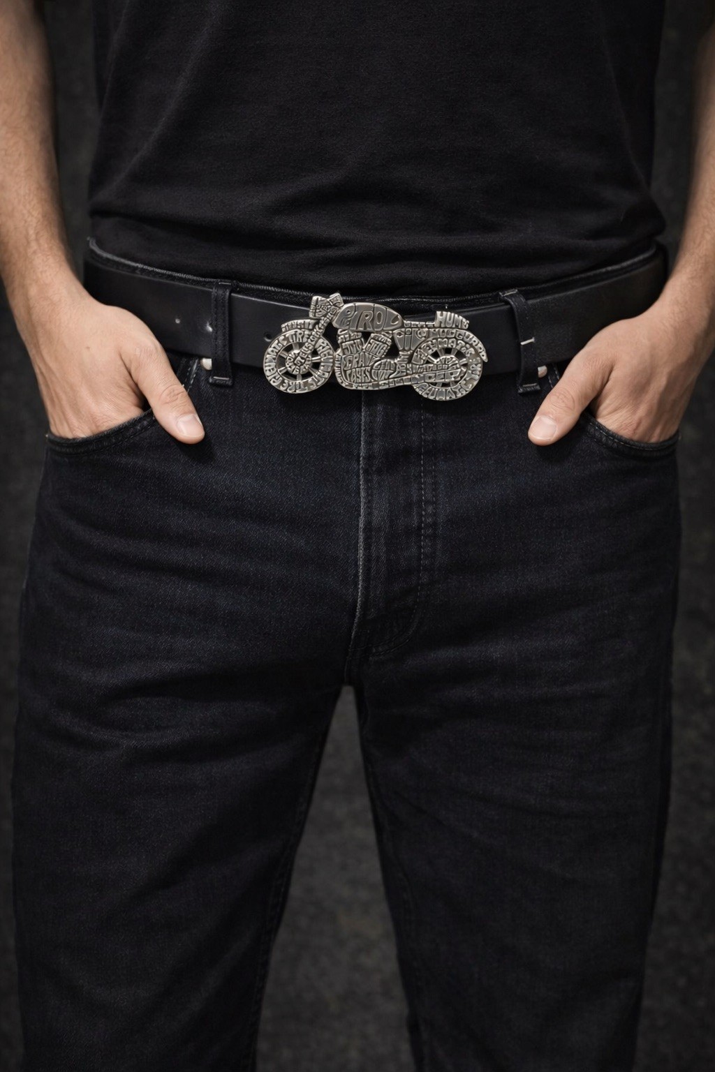 Motorcycle Typography Belt Buckle – Antique Silver Zamak, Biker Gift