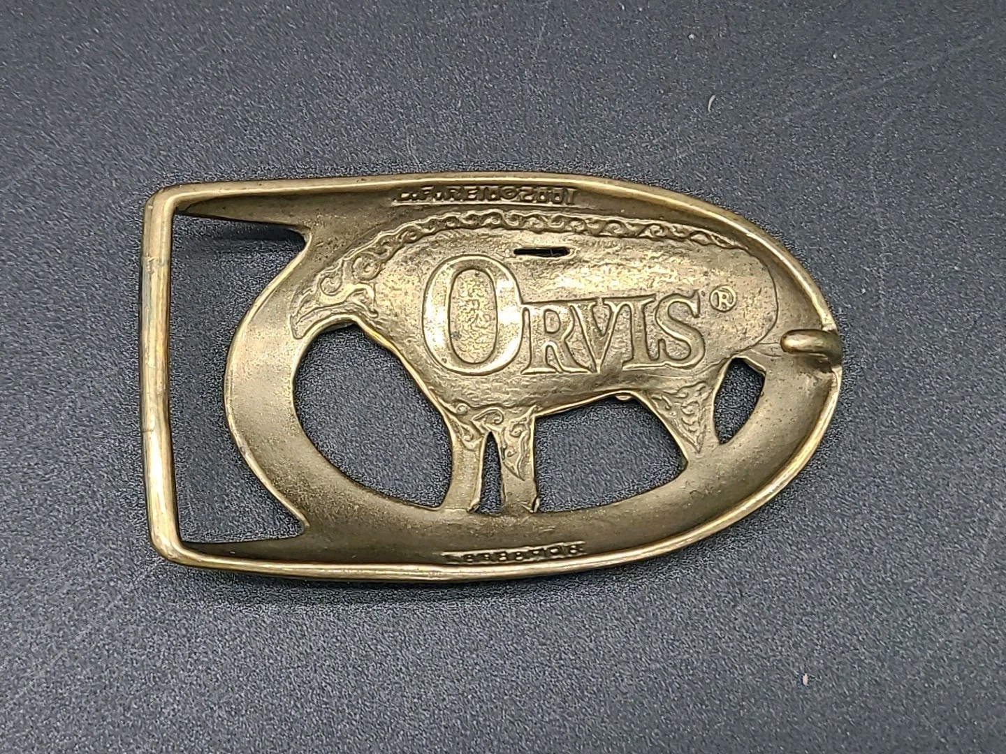 Leonard P. Reid Bronze Labrador Orvis Belt Buckle 2001