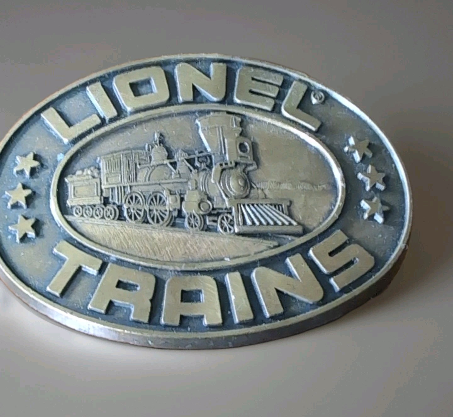 1978-Lionel Men’s Oval Western Belt Buckle Train Logo Metal Gold/Black Fits 1.5&Prime;