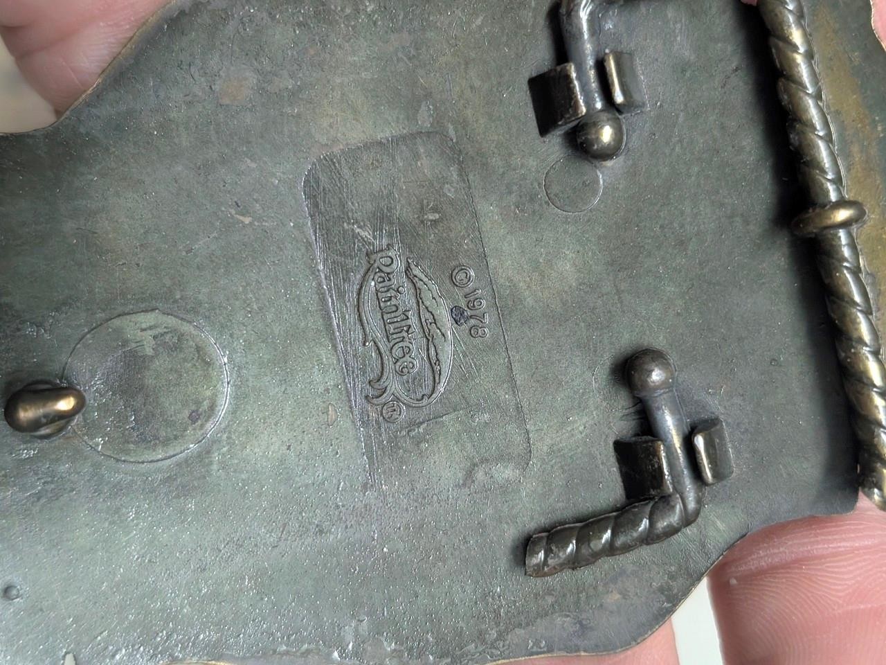 vintage 1970s belt buckle BOW HUNTERS archery SPORTSMAN brass WESTERN raintree