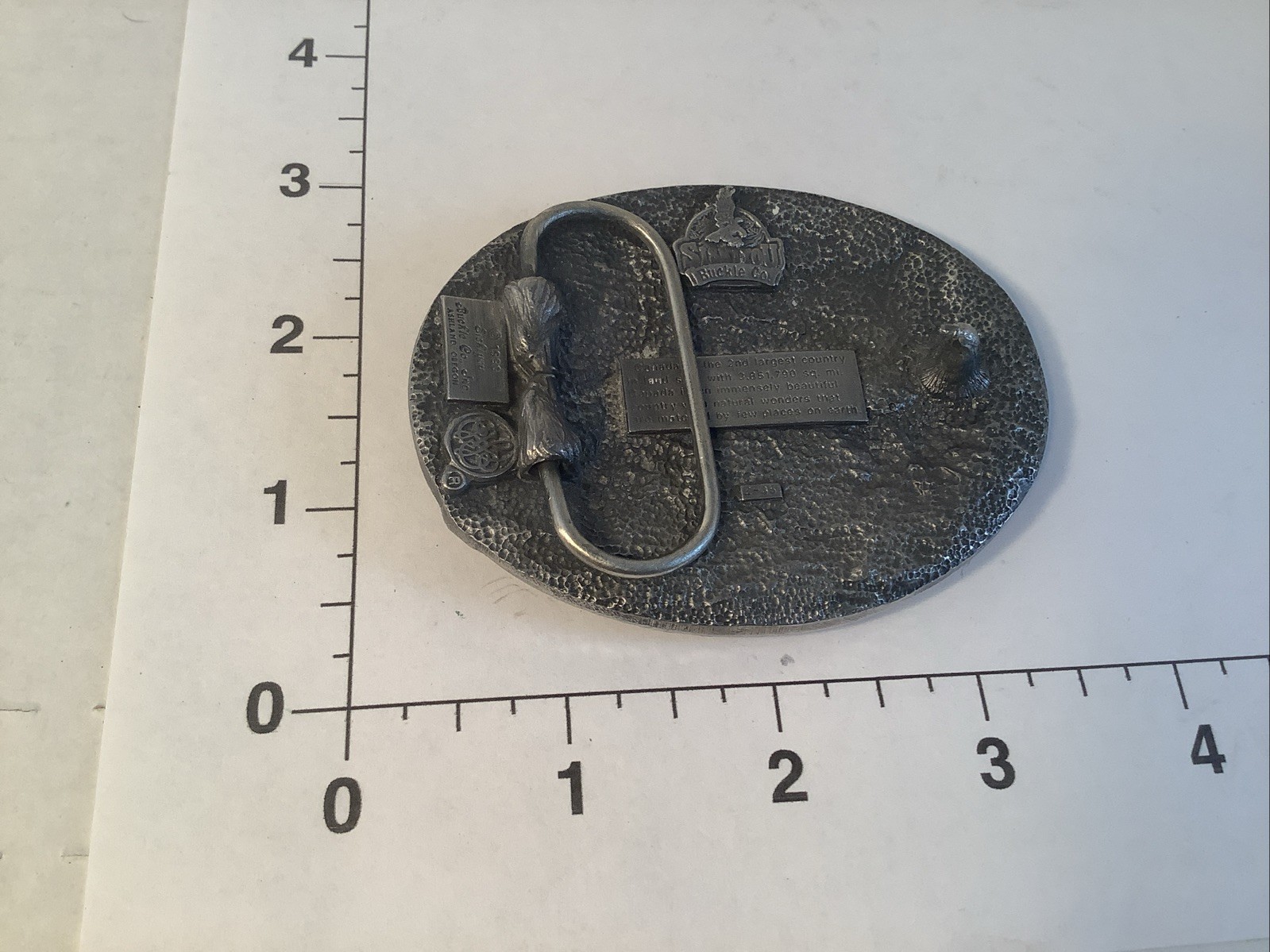 VINTAGE AUTHENTIC SISKIYOU CANADA COMMEMORATIVE SILVER TONE BELT BUCKLE Z-35