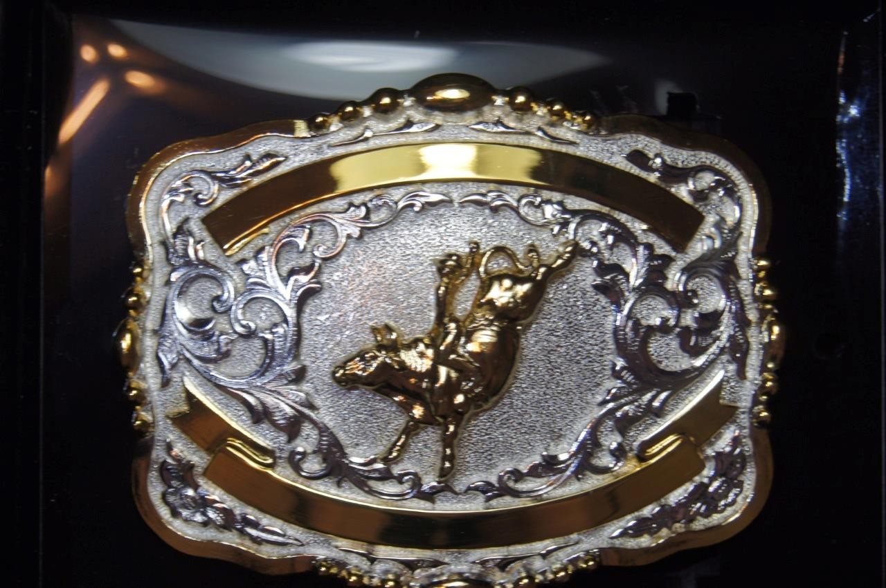 Crumrine M&F Western Lightning Ridge Western Belt Buckle Bull Rider Trophy 38472